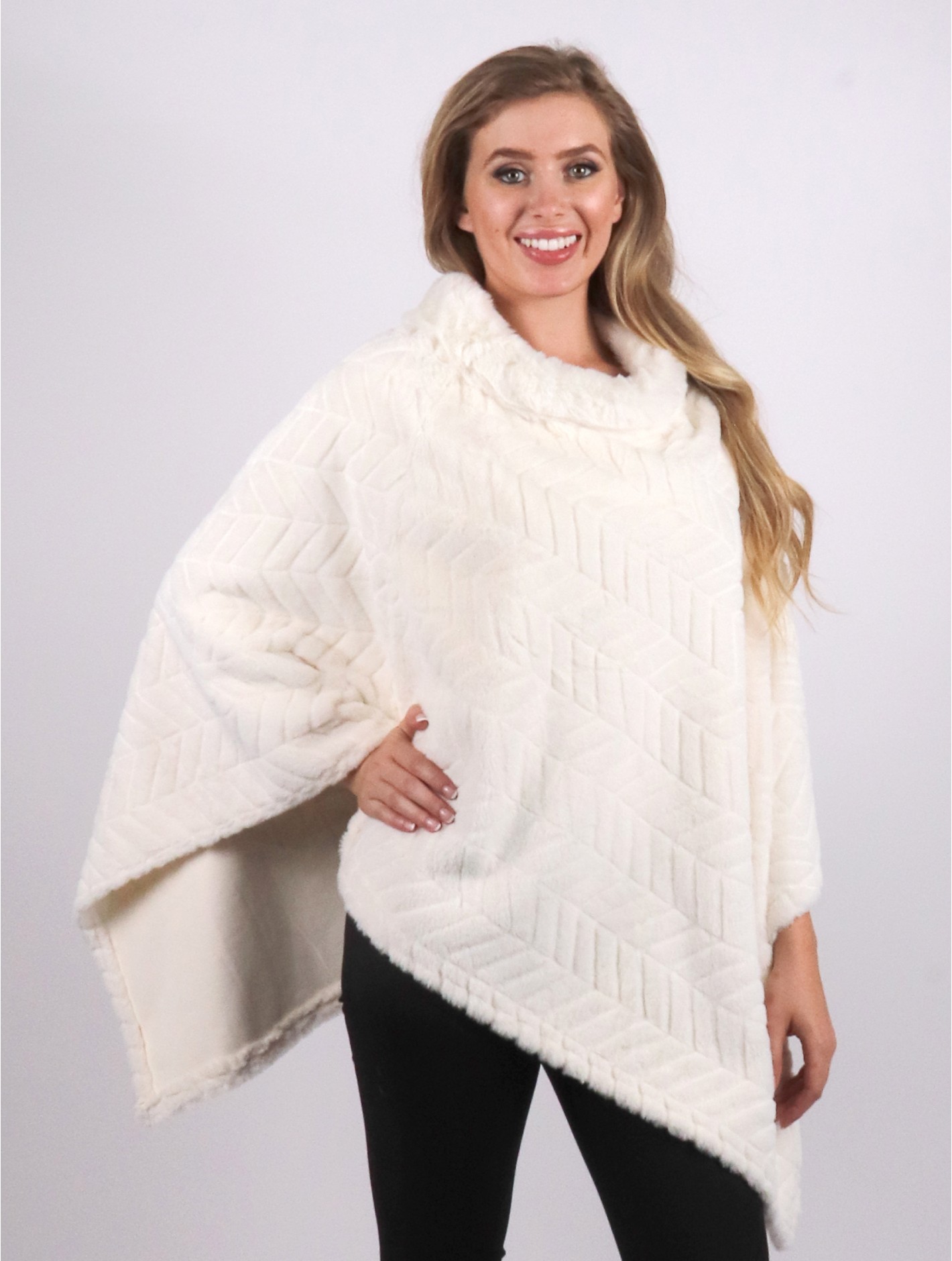 Super Soft Poncho - Cream